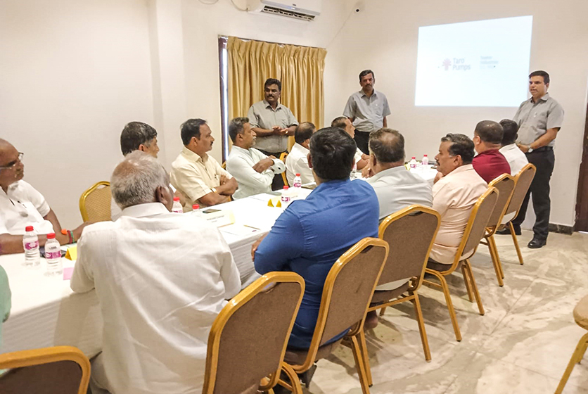 Taro Pumps sales manager conducting dealers meet