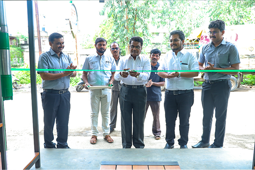 Taro Pumps dealer S M Bidve and Company ribbon cutting