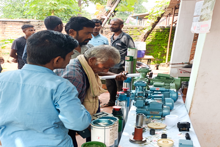 Taro Pumps sales manager explaining Taro products to customers