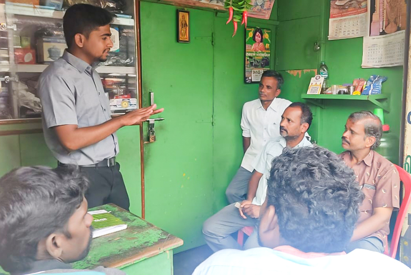 Taro Pumps sales manager conducting mechanics meet