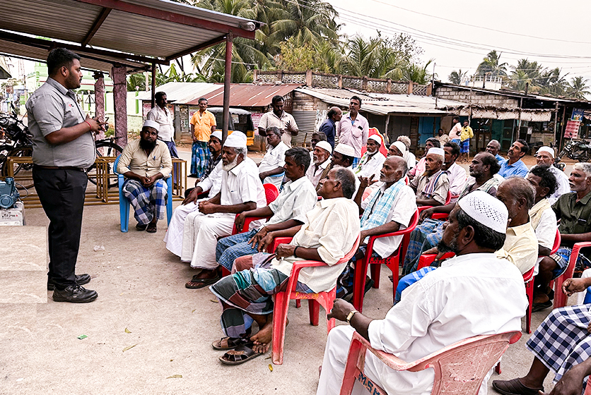 Taro Pumps manager conducting customers meet