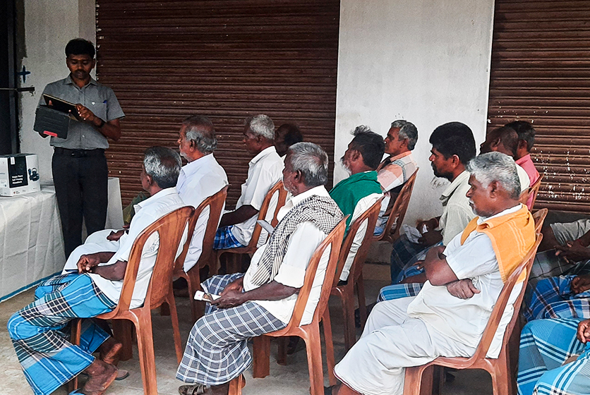 Taro Pumps manager conducting customers meet