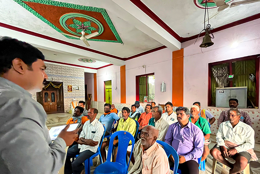 Taro Pumps manager conducting customers meet