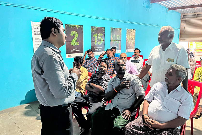 Taro Pumps manager conducting customers meet