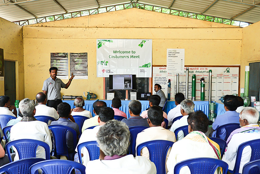 Taro Pumps manager conducting customers meet