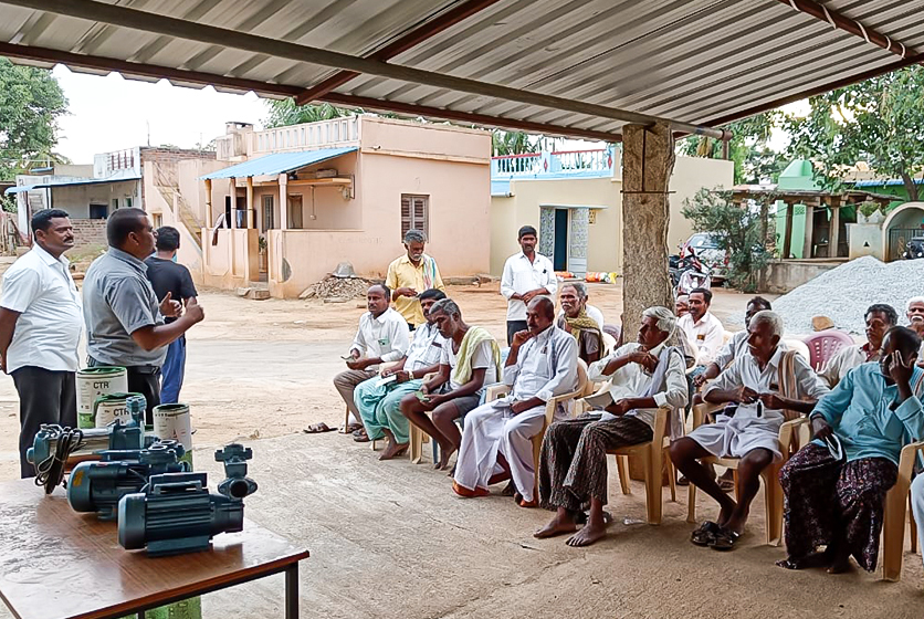 Taro Pumps manager conducting customers meet