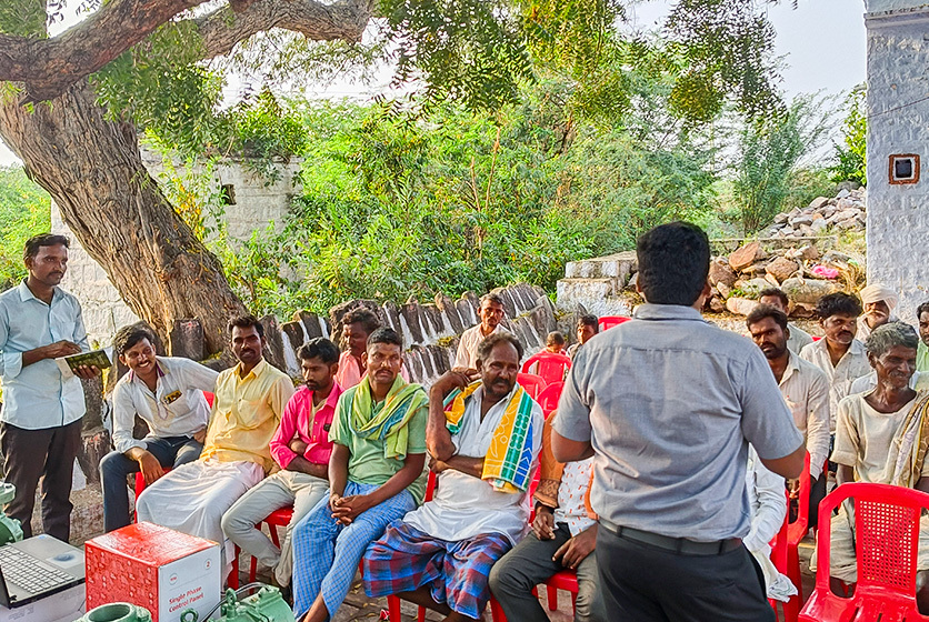 Taro Pumps manager conducting customers meet