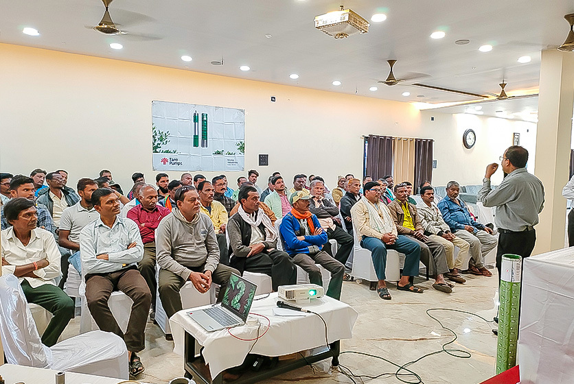 Taro Pumps manager conducting mechanics meet